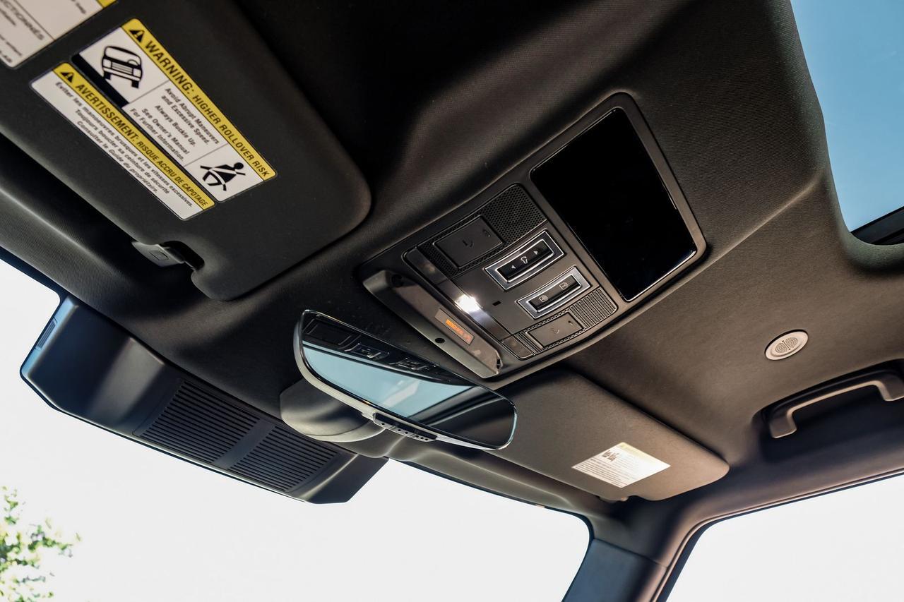 2023 Land Rover Defender 130 X-Dynamic SE Richardson TX