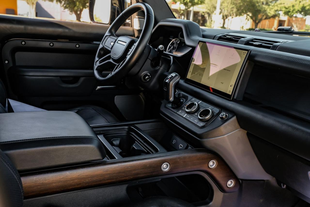 2023 Land Rover Defender 130 X-Dynamic SE Richardson TX