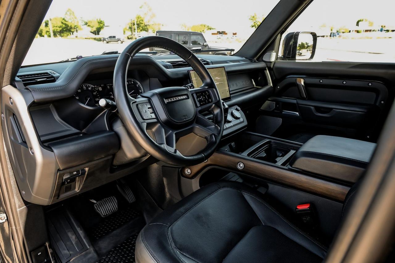 2023 Land Rover Defender 130 X-Dynamic SE Richardson TX