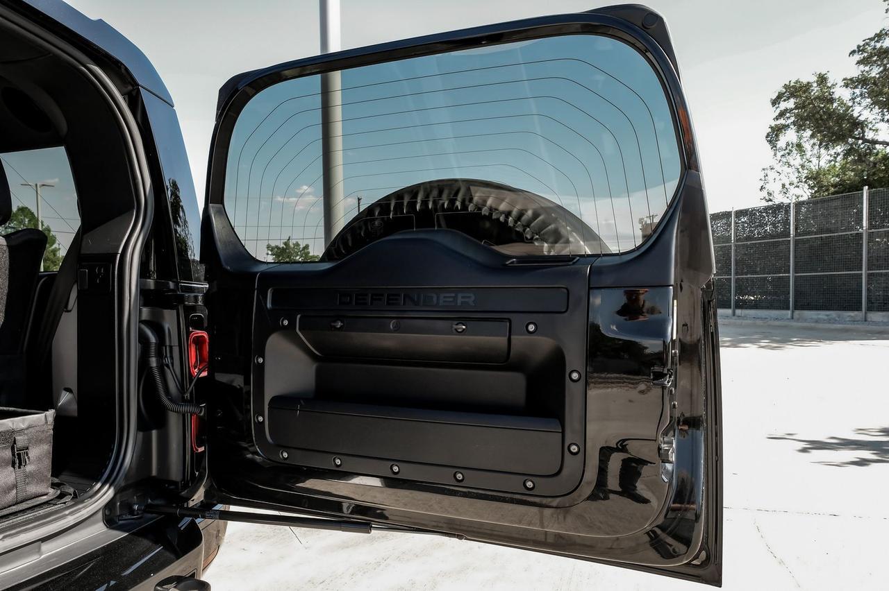 2023 Land Rover Defender 130 X-Dynamic SE Richardson TX