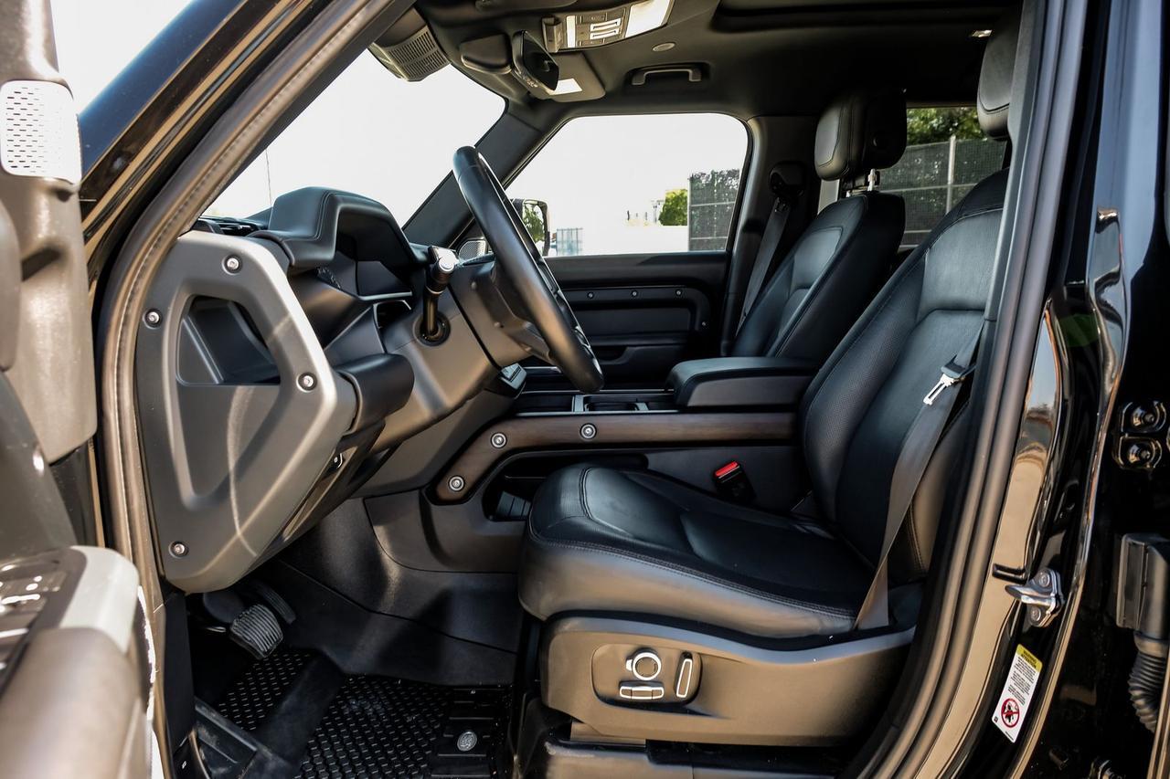 2023 Land Rover Defender 130 X-Dynamic SE Richardson TX