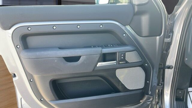 2023 Land Rover Defender 130 X-Dynamic SE San Juan TX