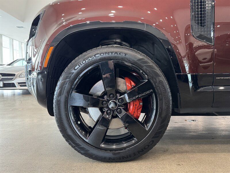 2023 Land Rover Defender 130 X Gladstone OR