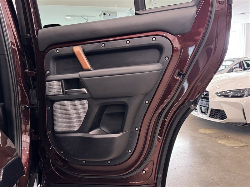 2023 Land Rover Defender 130 X Gladstone OR