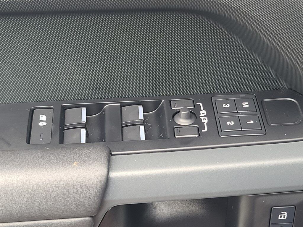 2023 Land Rover Defender 130 X Springfield VA
