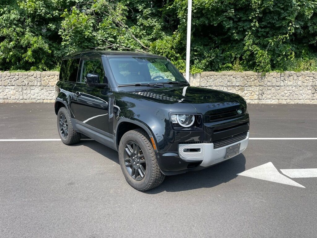 2023 Land Rover Defender 90 S Orange MA
