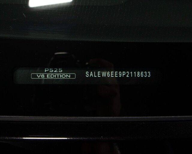 2023 Land Rover Defender 90 V8 ($113,390 MSRP) *ONLY 7500 MILES* *CUSTOM WHEELS* *BLACKOUT PACKAGE* San Diego CA