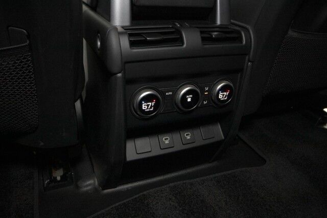 2023 Land Rover Defender 90 V8 ($113,390 MSRP) *ONLY 7500 MILES* *CUSTOM WHEELS* *BLACKOUT PACKAGE* San Diego CA