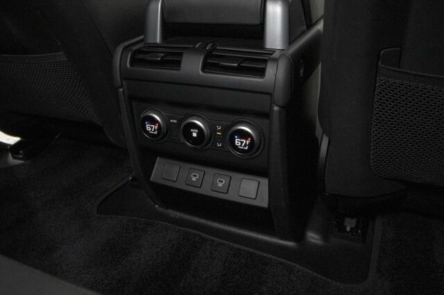 2023 Land Rover Defender 90 V8 ($113,390 MSRP) *ONLY 7500 MILES* *CUSTOM WHEELS* *BLACKOUT PACKAGE* San Diego CA