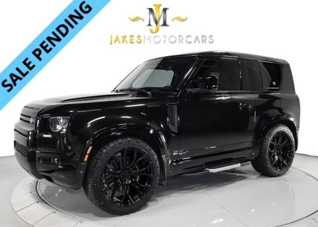 2023 Land Rover Defender 90 V8 ($113,390 MSRP) *ONLY 7500 MILES* *CUSTOM WHEELS* *BLACKOUT PACKAGE*