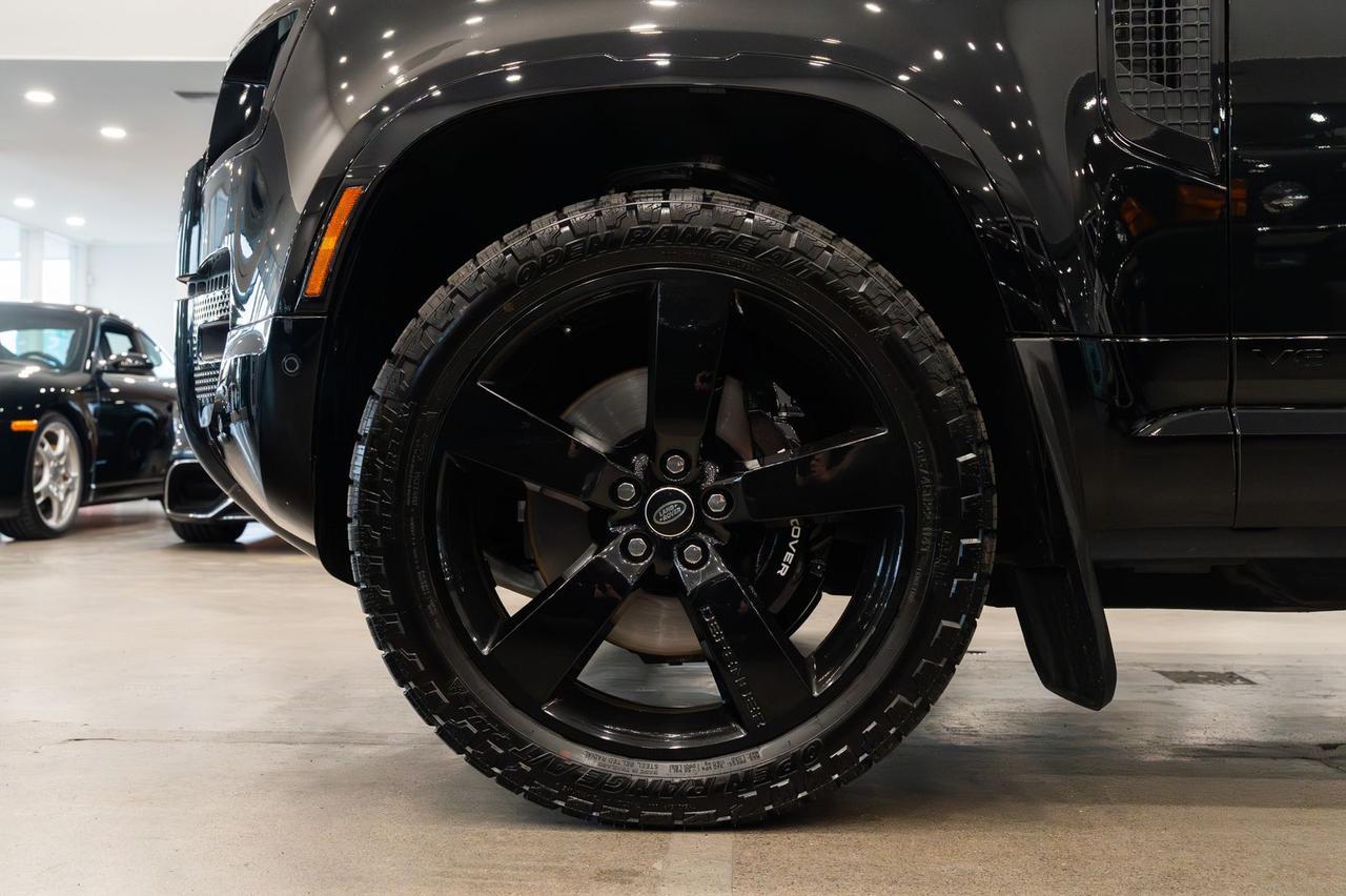 2023 Land Rover Defender 90 V8 Gladstone OR