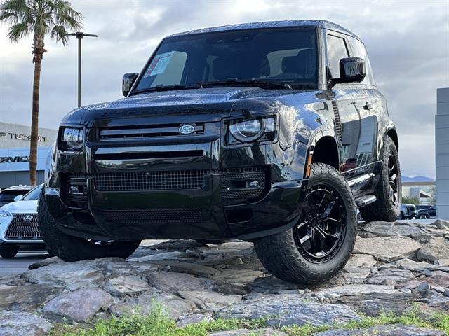 2023 Land Rover Defender 90 V8