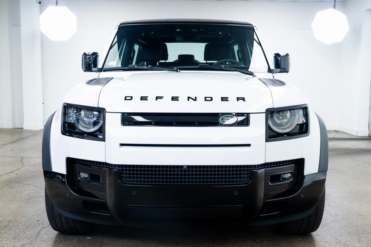 2023 Land Rover Defender 90 V8 Vented Seats Extended Black Exterior Package Portland OR