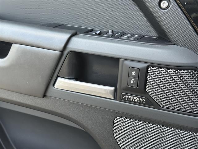 2023 Land Rover Defender 90 X-Dynamic SE Tucson AZ