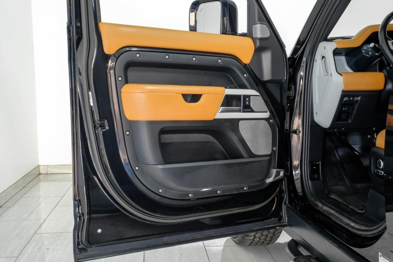 2023 Land Rover Defender S AWD BLIND SPOT ASSIST LANE KEEP ASSIST EMERGENCY BRAKING NAVIG Carrollton TX