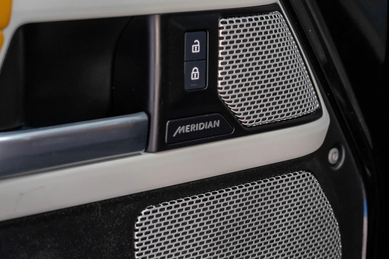 2023 Land Rover Defender S AWD BLIND SPOT ASSIST LANE KEEP ASSIST EMERGENCY BRAKING NAVIG Carrollton TX