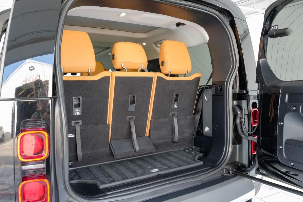 2023 Land Rover Defender S AWD BLIND SPOT ASSIST LANE KEEP ASSIST EMERGENCY BRAKING NAVIG Carrollton TX