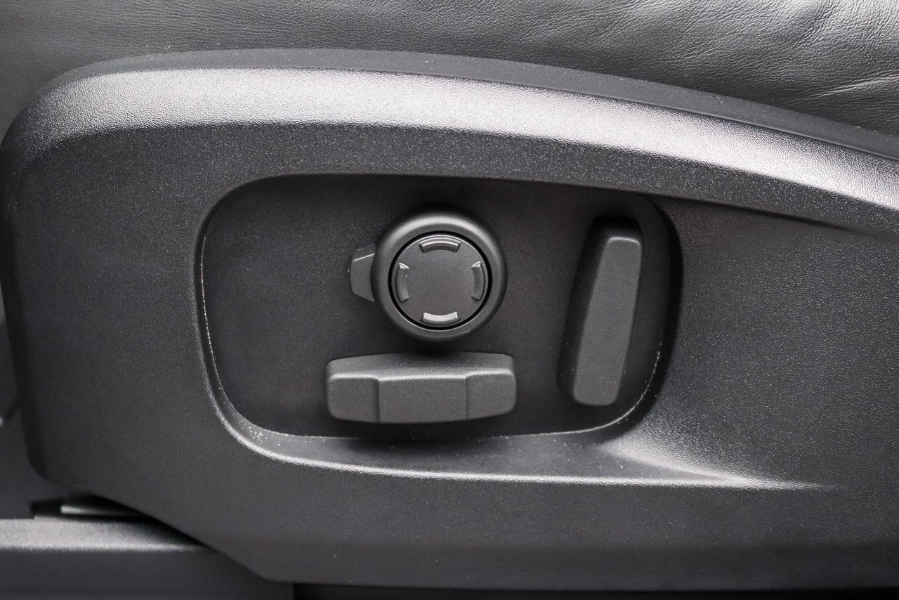 2023 Land Rover Defender S Newport Beach CA