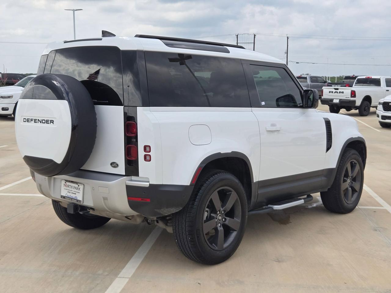 2023 Land Rover Defender S
