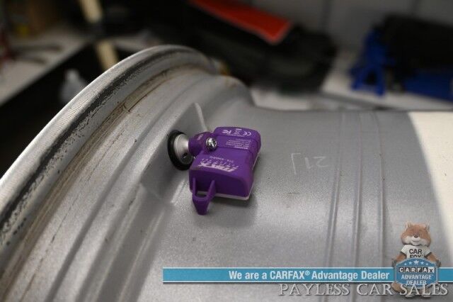 2023 Land Rover Defender SE / AWD / Power & Heated Leather Seats / Heated Steering Wheel / NAV / Sunroof / Meridian Speakers / Adaptive Cruise Control / Lane Depart & Blind Spot / Apple CarPlay & Android Auto / Back Up Cam / 1-Owner Anchorage AK 2023 Land Rover Defender SE / AWD / Power & Heated Leather Seats / Heated Steering Wheel / NAV / Sunroof / Meridian Speakers / Adaptive Cruise Control / Lane Depart & Blind Spot / Apple CarPlay & Android Auto / Back Up Cam / 1-Owner Anchorage AK