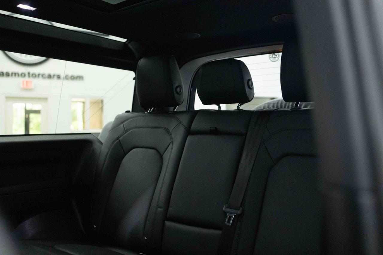 2023 Land Rover Defender SE Marietta GA