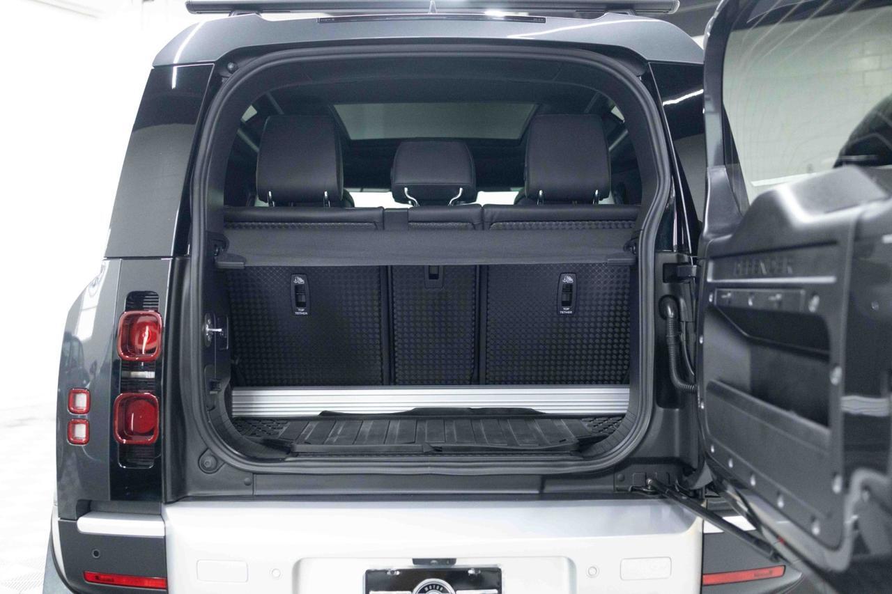 2023 Land Rover Defender SE Marietta GA
