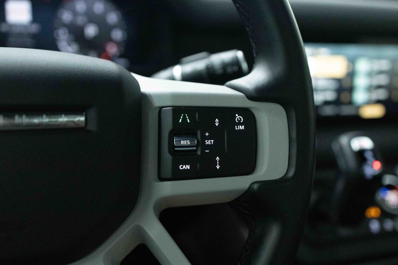 2023 Land Rover Defender SE Marietta GA