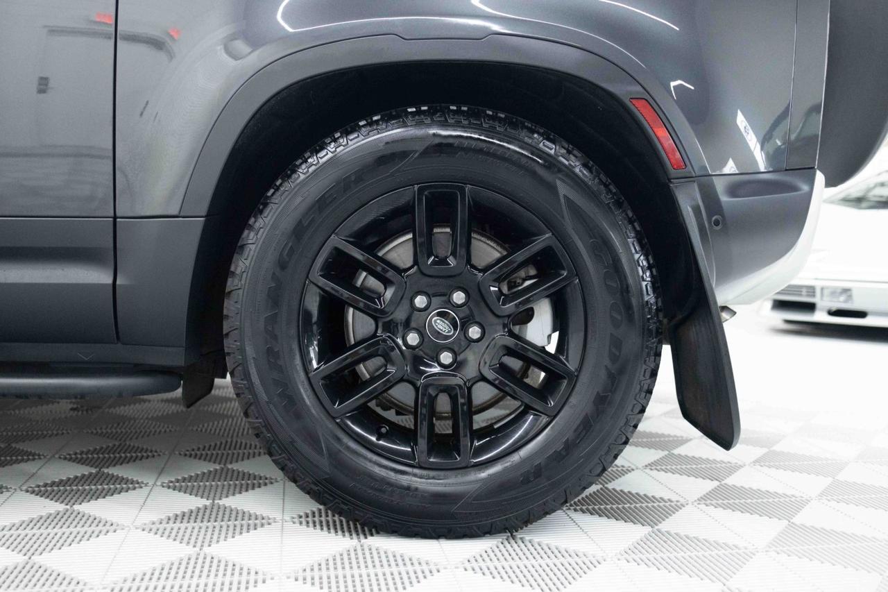 2023 Land Rover Defender SE Marietta GA