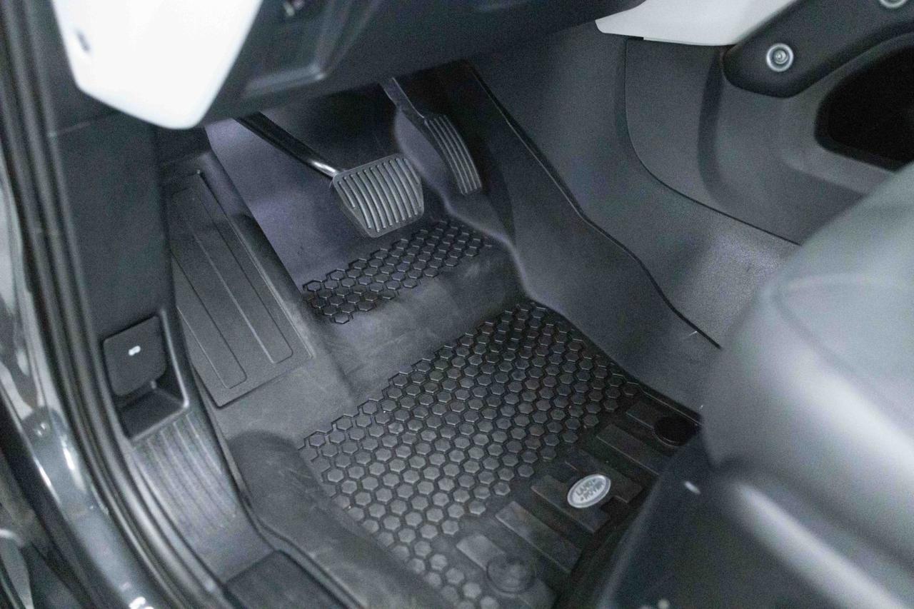 2023 Land Rover Defender SE Marietta GA
