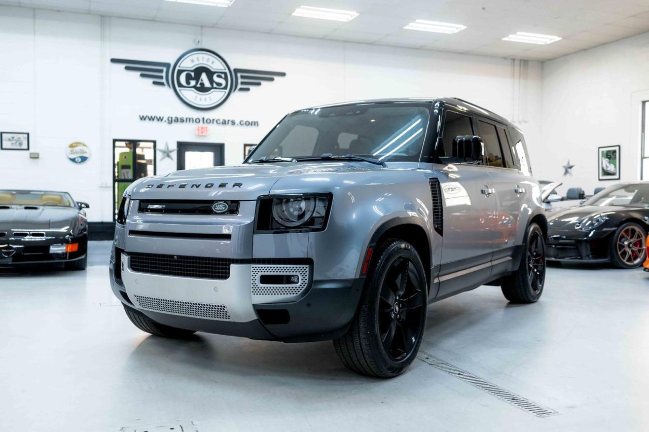 2023 Land Rover Defender SE photo 2