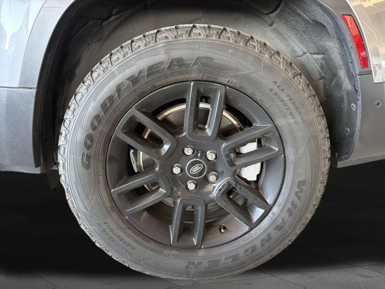 2023 Land Rover Defender SE San Antonio TX