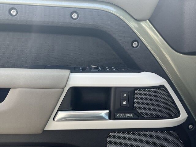 2023 Land Rover Defender SE San Juan TX