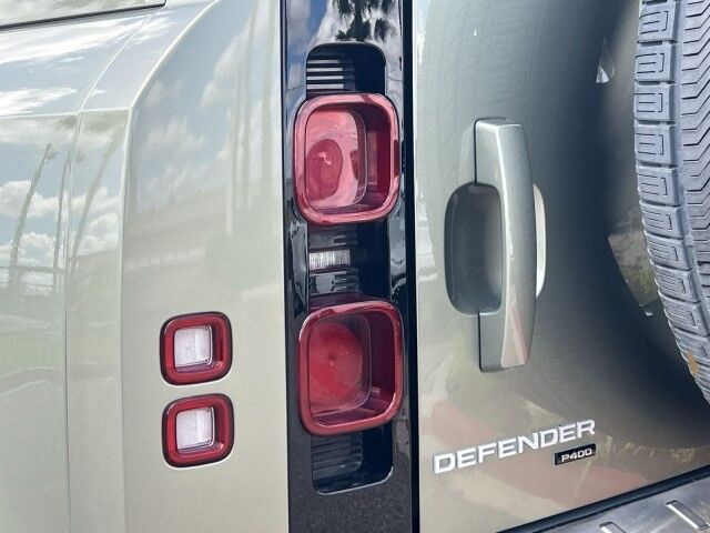 2023 Land Rover Defender SE San Juan TX