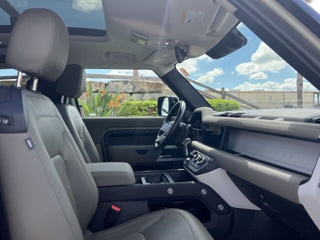 2023 Land Rover Defender SE San Juan TX