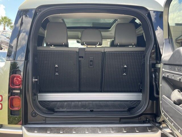 2023 Land Rover Defender SE San Juan TX