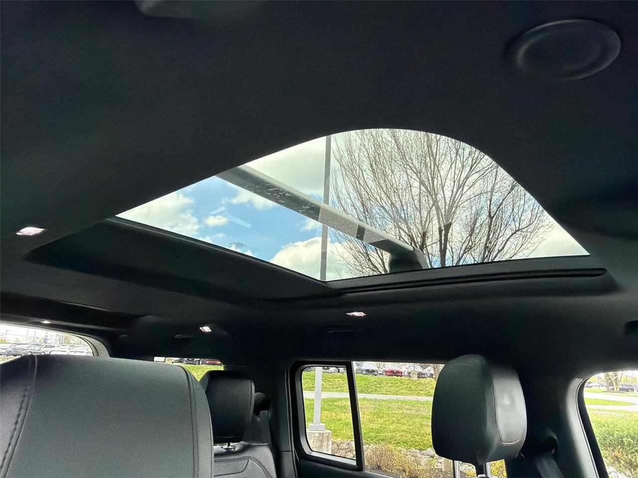 2023 Land Rover Defender SE Hagerstown MD