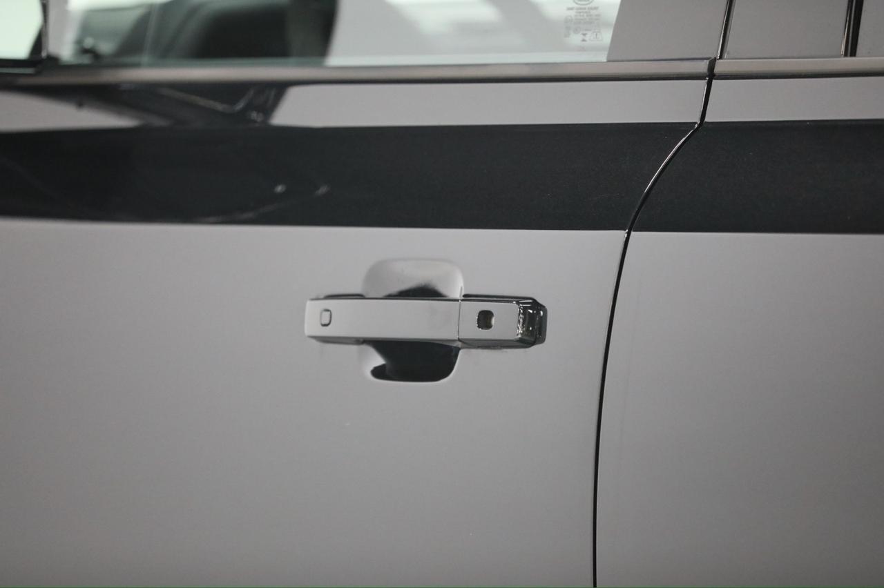 2023 Land Rover Defender V8 Franklin TN