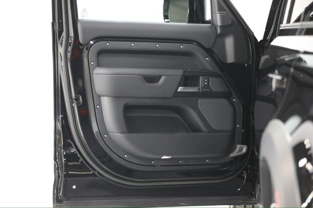 2023 Land Rover Defender V8 Franklin TN