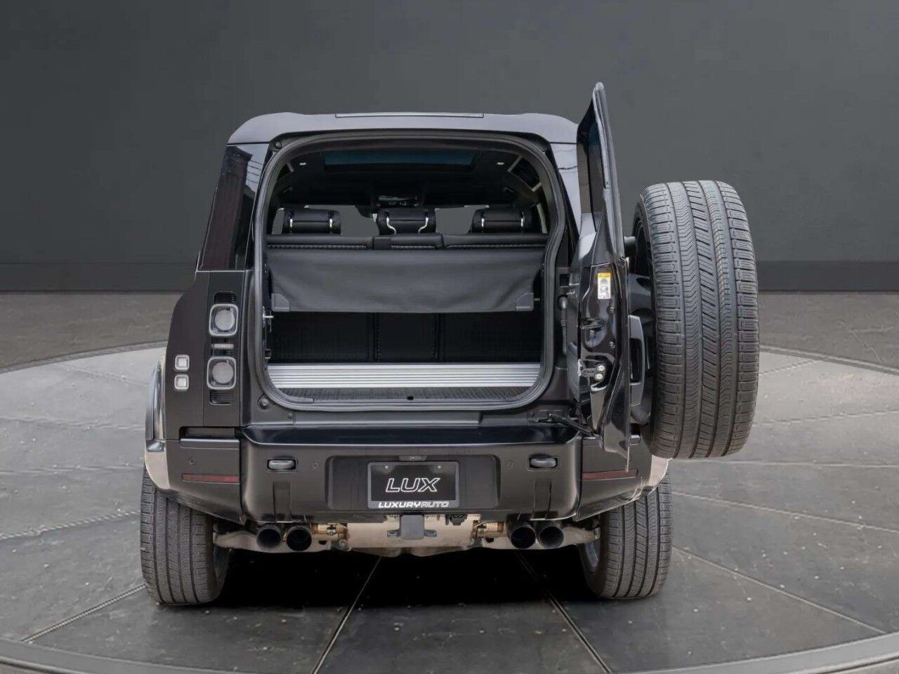 2023 Land Rover Defender V8 San Antonio TX