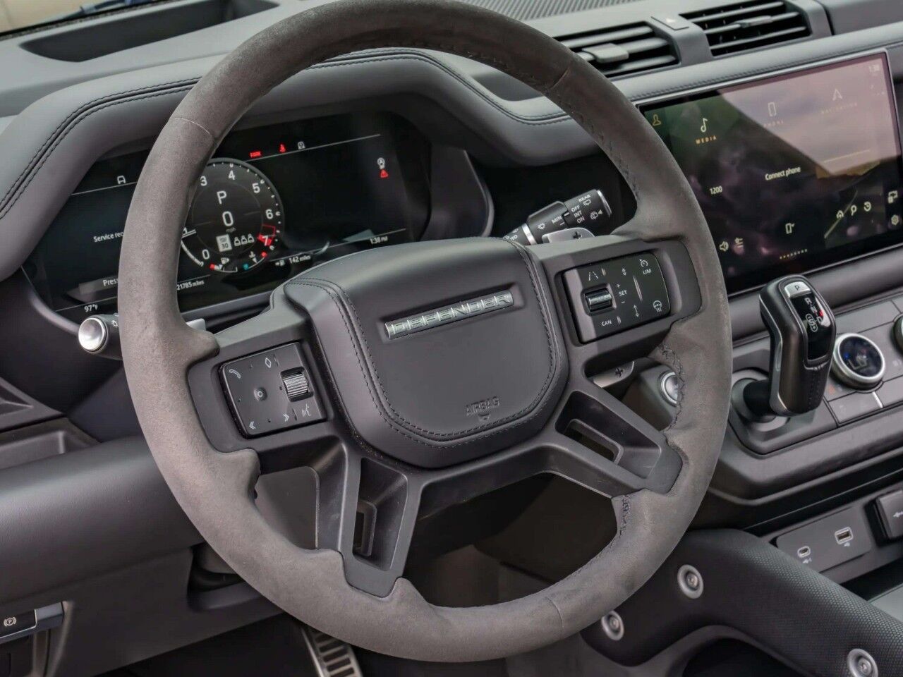 2023 Land Rover Defender V8 San Antonio TX