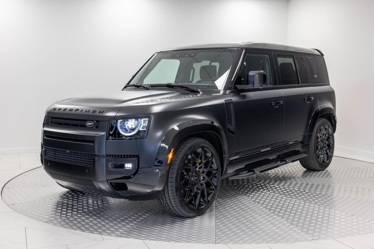 2023 Land Rover Defender V8