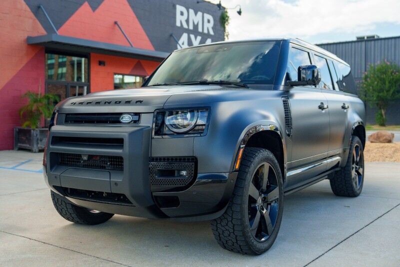 2023 Land Rover Defender X-Dynamic SE