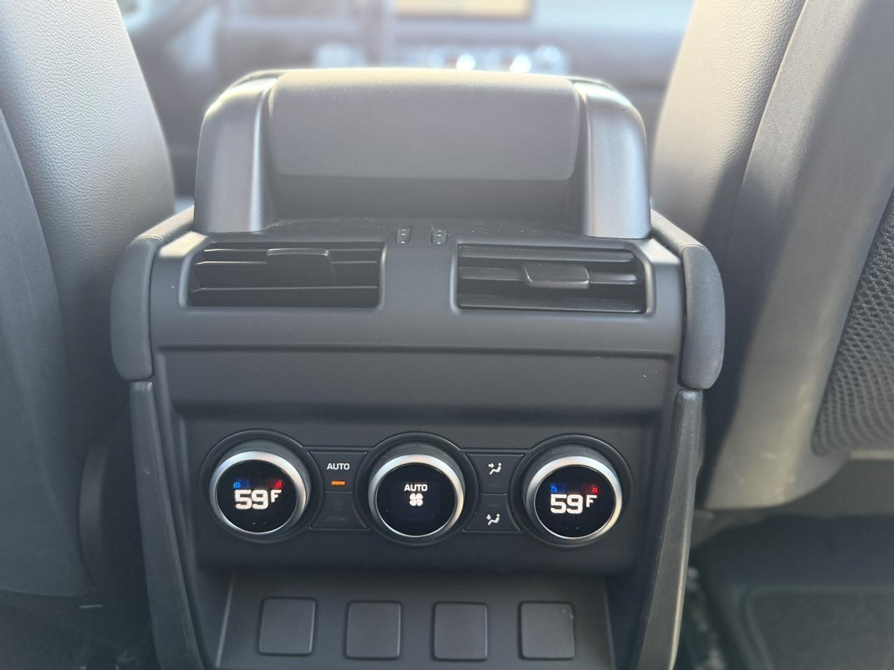 2023 Land Rover Defender X-Dynamic SE Charlotte NC