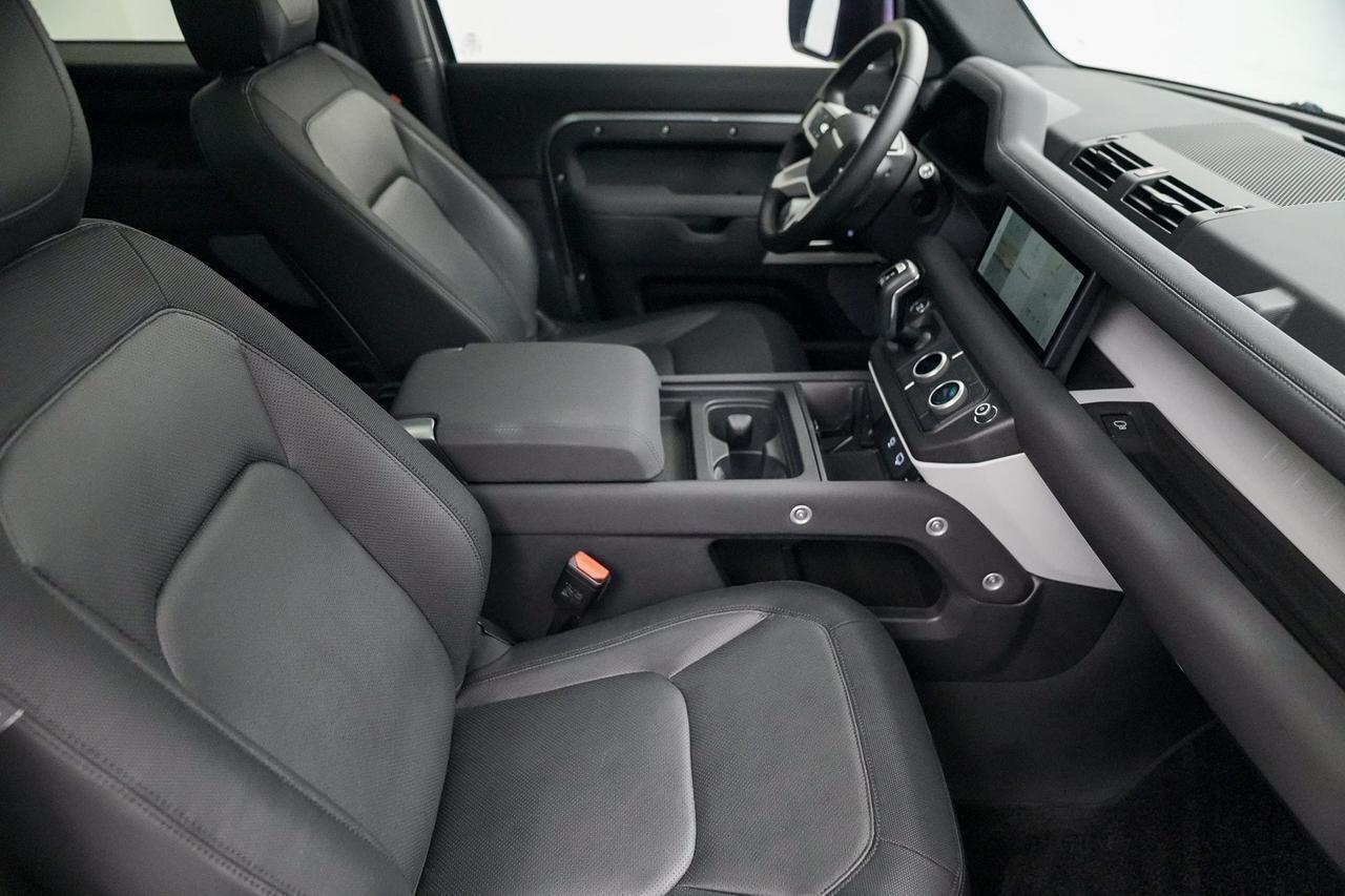 2023 Land Rover Defender X-Dynamic SE Newport Beach CA