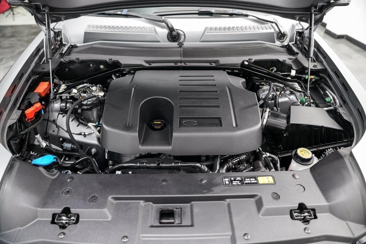 2023 Land Rover Defender X-Dynamic SE Newport Beach CA