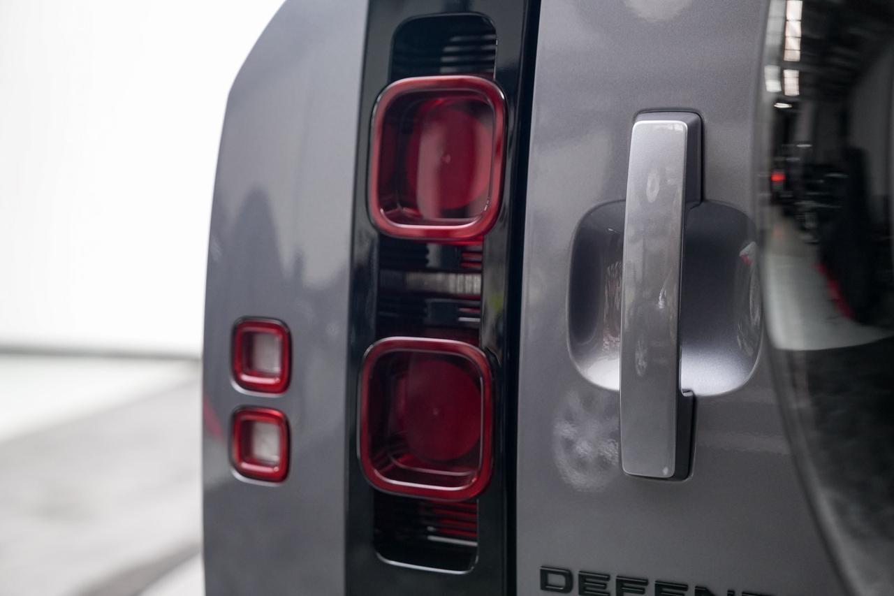 2023 Land Rover Defender X-Dynamic SE Newport Beach CA