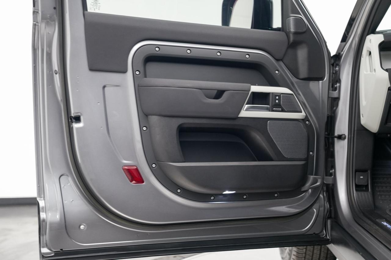 2023 Land Rover Defender X-Dynamic SE Newport Beach CA