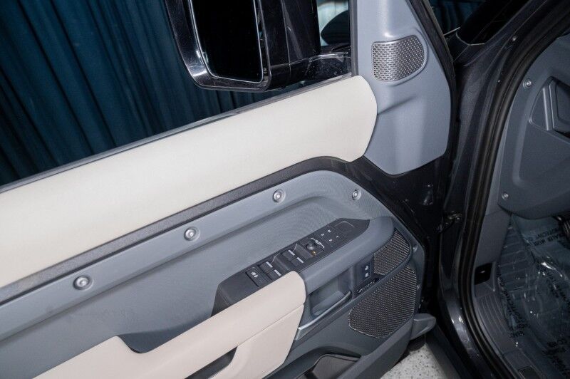 2023 Land Rover Defender X-Dynamic SE SUV Scottsdale AZ