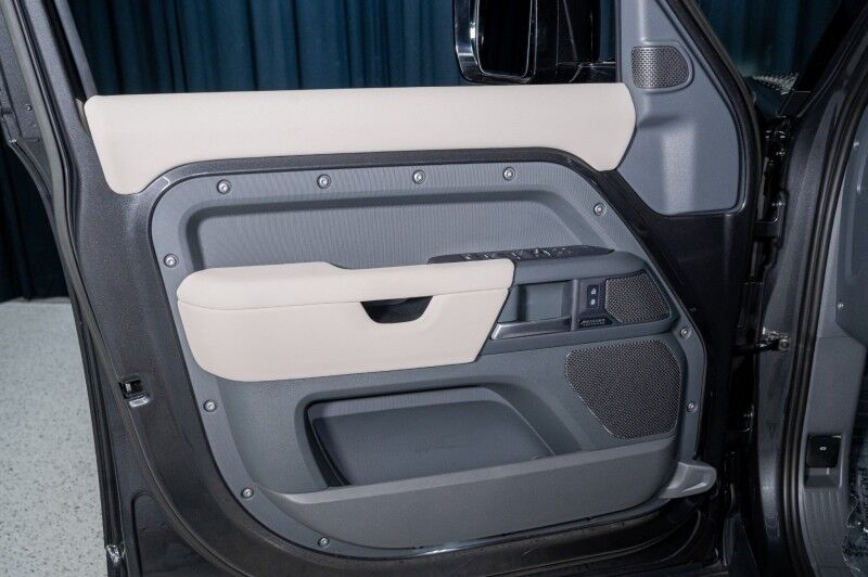 2023 Land Rover Defender X-Dynamic SE SUV Scottsdale AZ