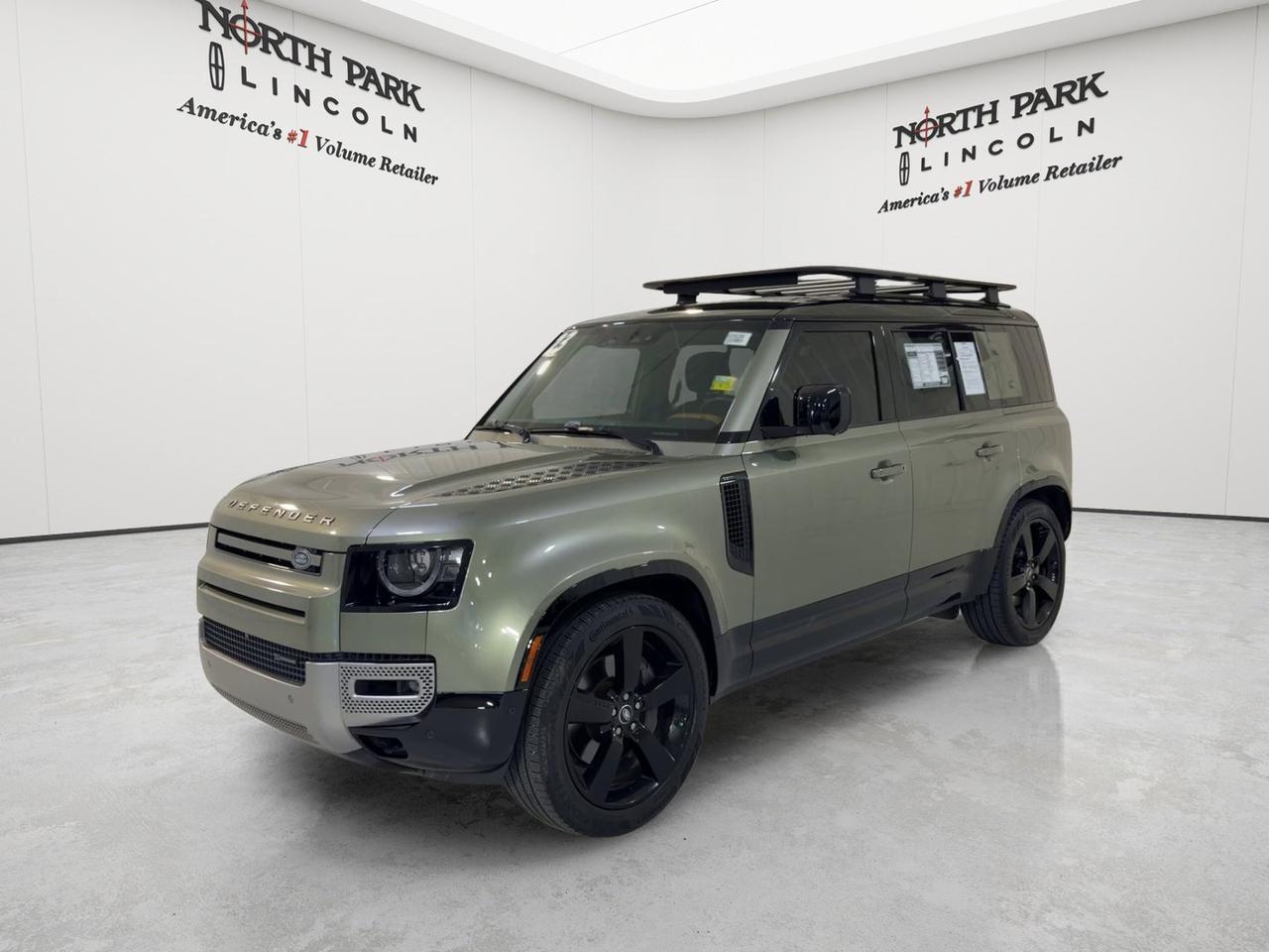 2023 Land Rover Defender X-Dynamic SE